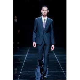 MDBS007 Model catwalk show men's suits online order black suit real man demonstration men's suits suit stores MDBS007 Model catwalk show men's suits online order black suit real man demonstration men's suits suit stores